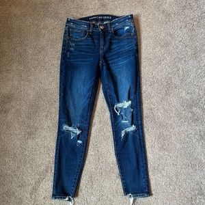 AE Distressed Jeggings